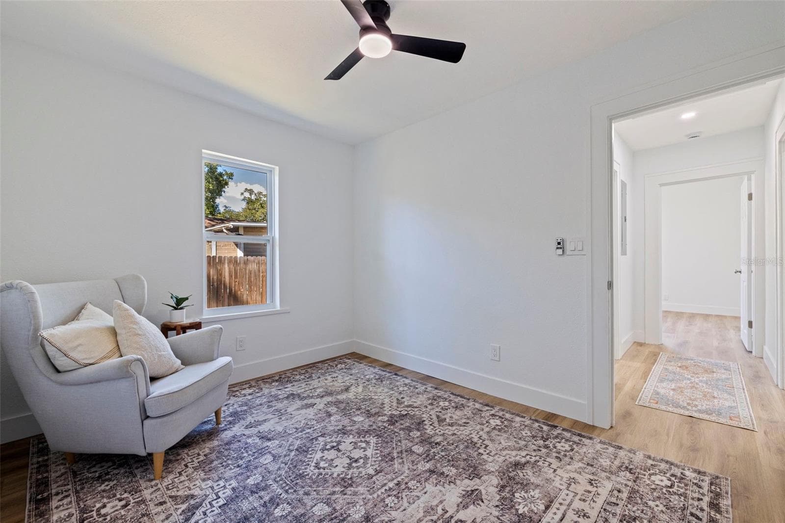 Single Family Residence at 4910 ROSEDALE PL N, ST PETERSBURG, photo 22 of 28