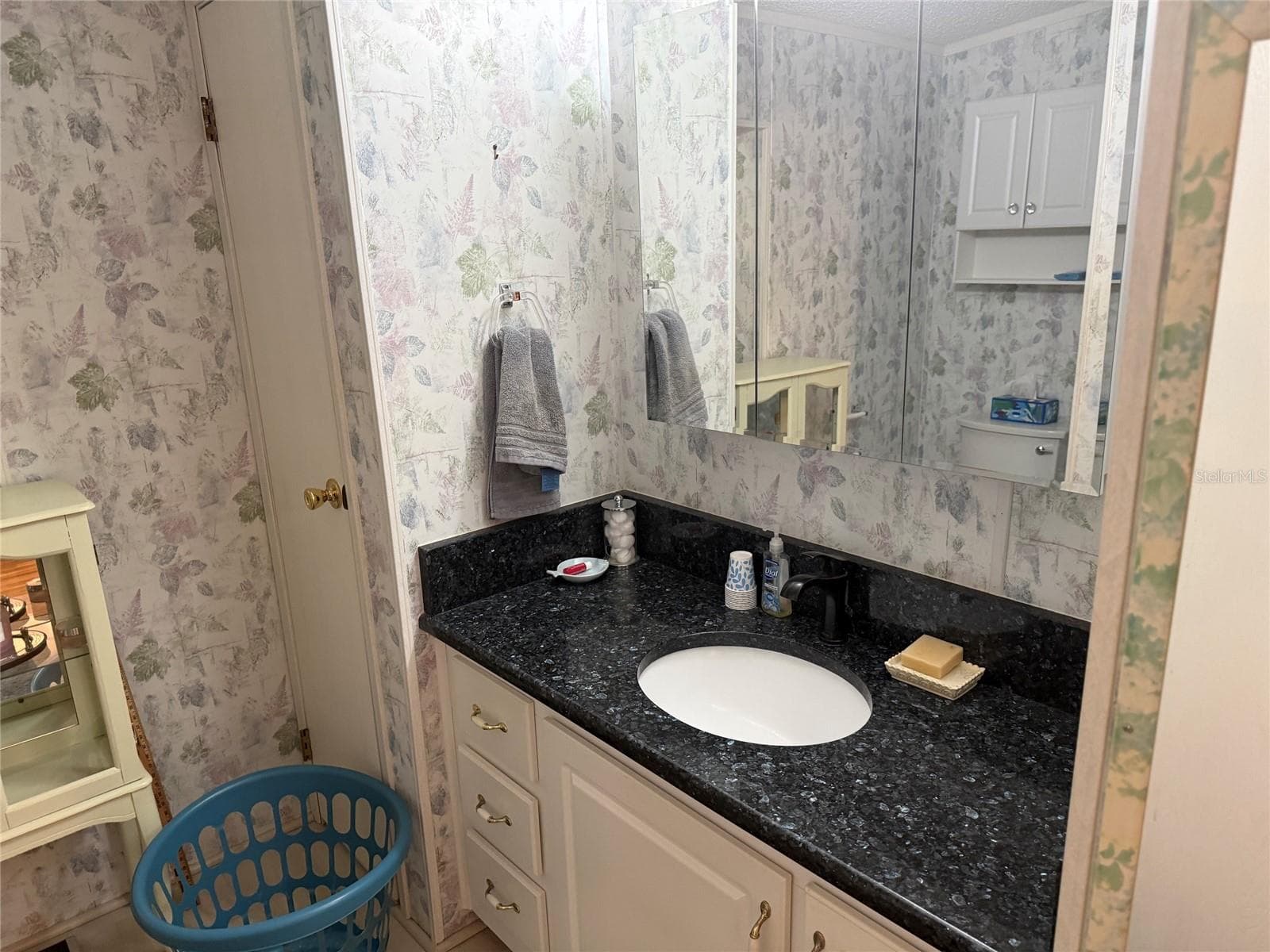 Manufactured Home at 7880 54TH AVE N #102, ST PETERSBURG, photo 19 of 43