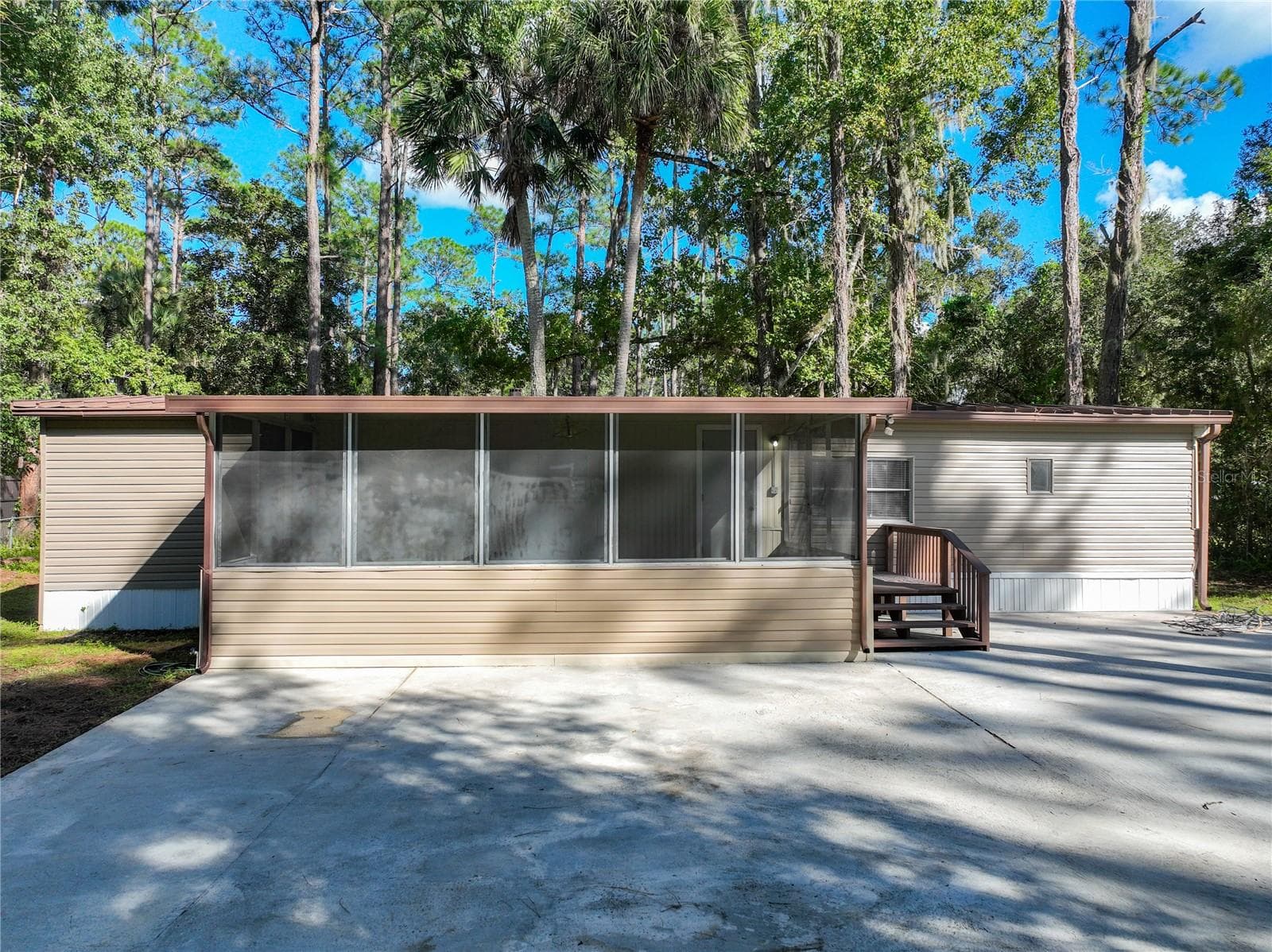 Manufactured Home at 1205 CUPID AVE, CHRISTMAS, photo 15 of 82