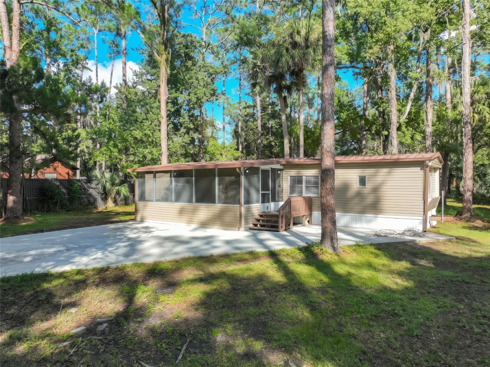 Manufactured Home at 1205 CUPID AVE, CHRISTMAS, photo 17 of 82