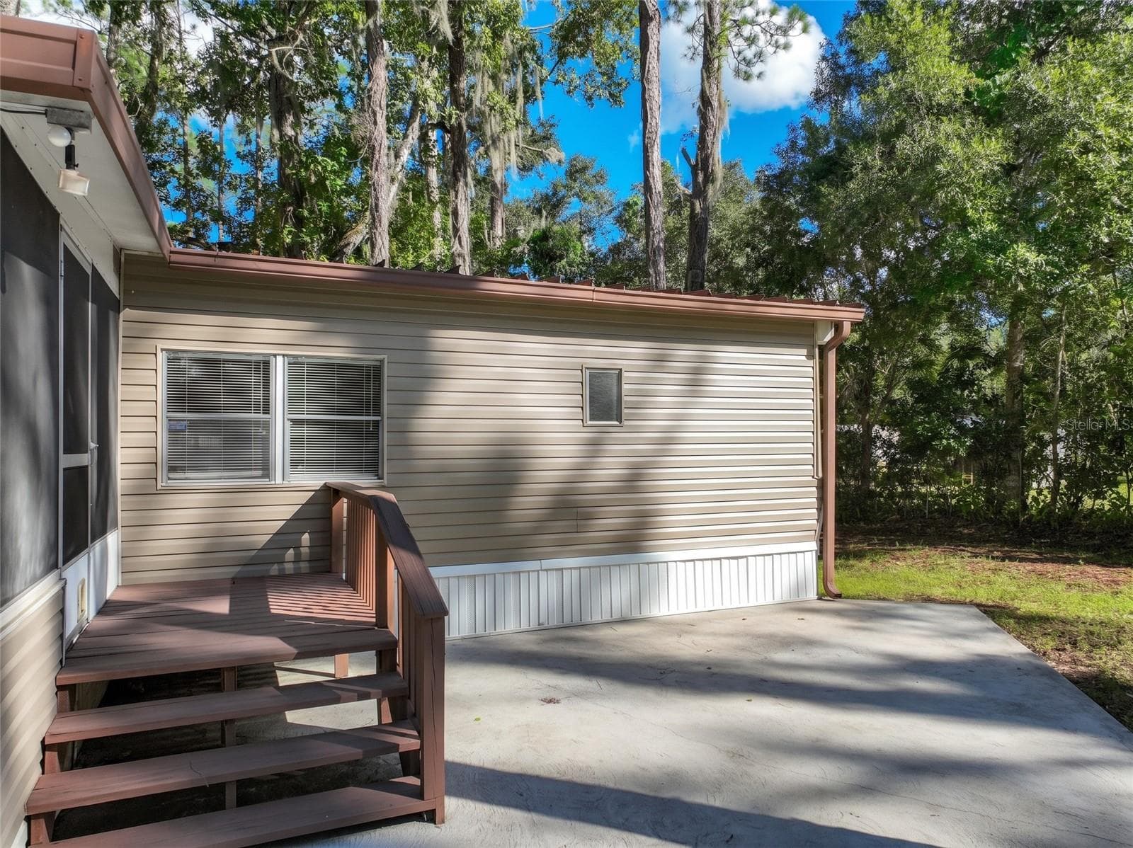 Manufactured Home at 1205 CUPID AVE, CHRISTMAS, photo 21 of 82