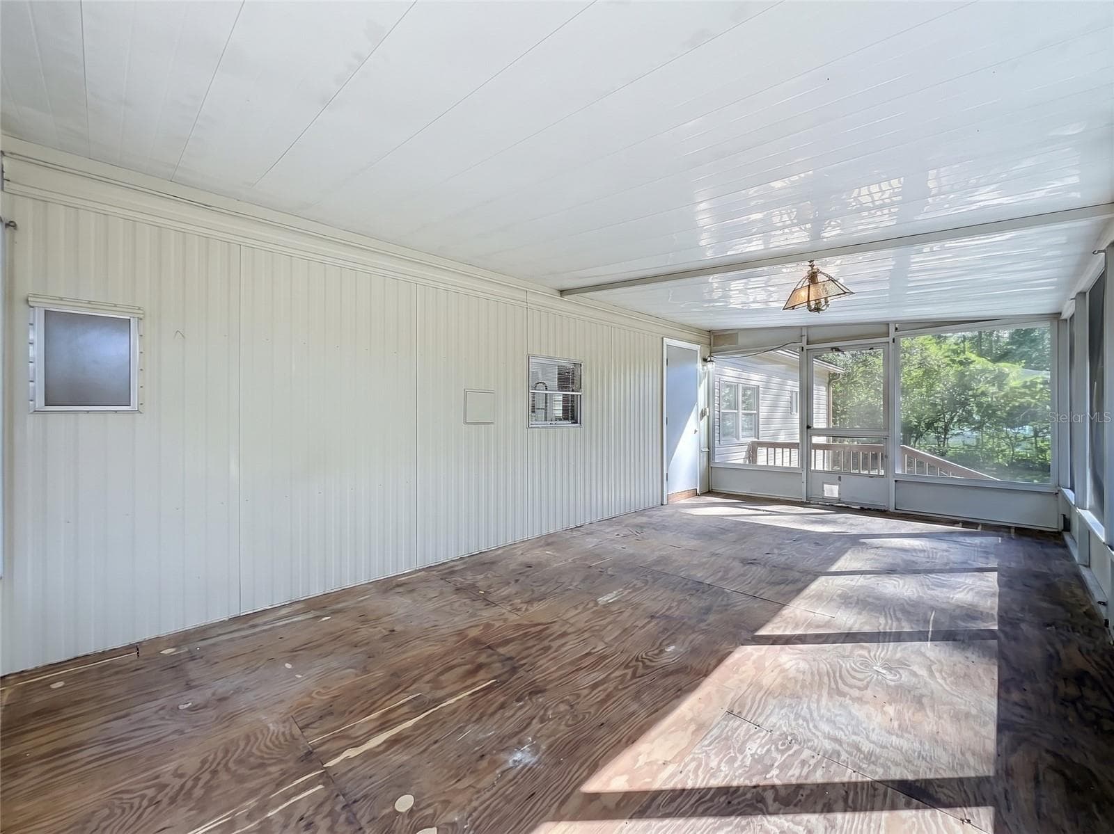 Manufactured Home at 1205 CUPID AVE, CHRISTMAS, photo 24 of 82