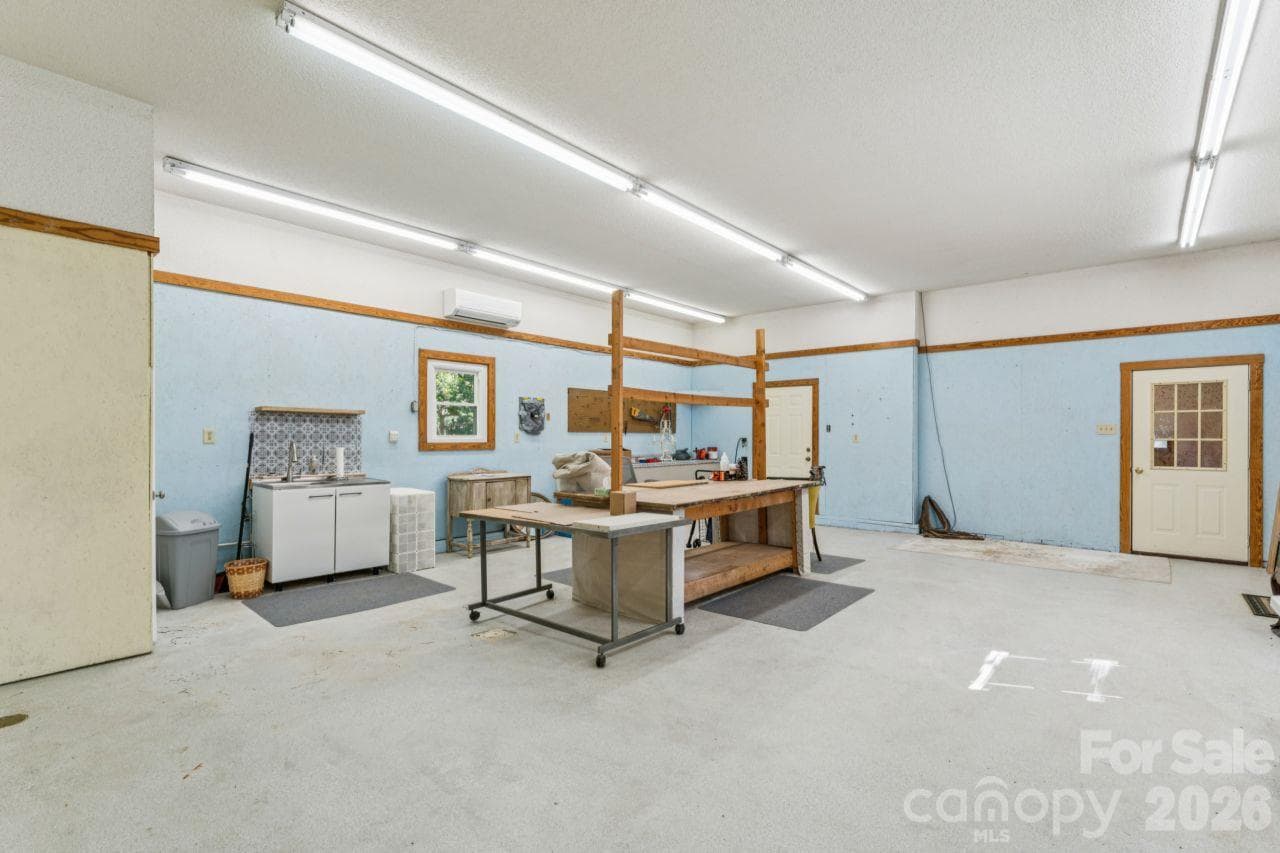 workshop - 340 Homer Corriher Road, China Grove