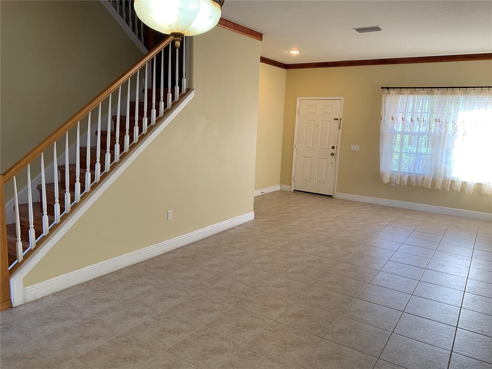 Single Family Residence at 8810 CAMERON CREST DR, TAMPA, photo 15 of 31