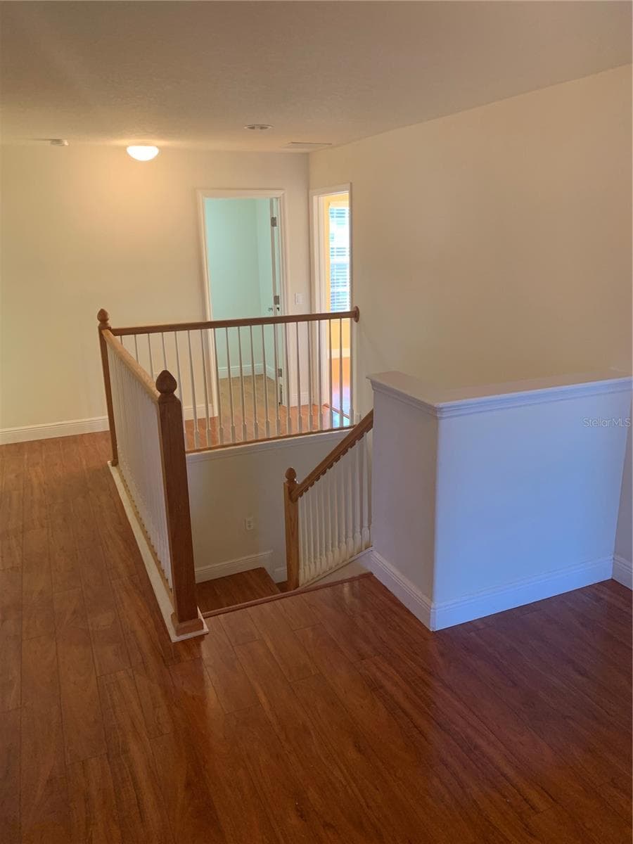 Single Family Residence at 8810 CAMERON CREST DR, TAMPA, photo 18 of 31