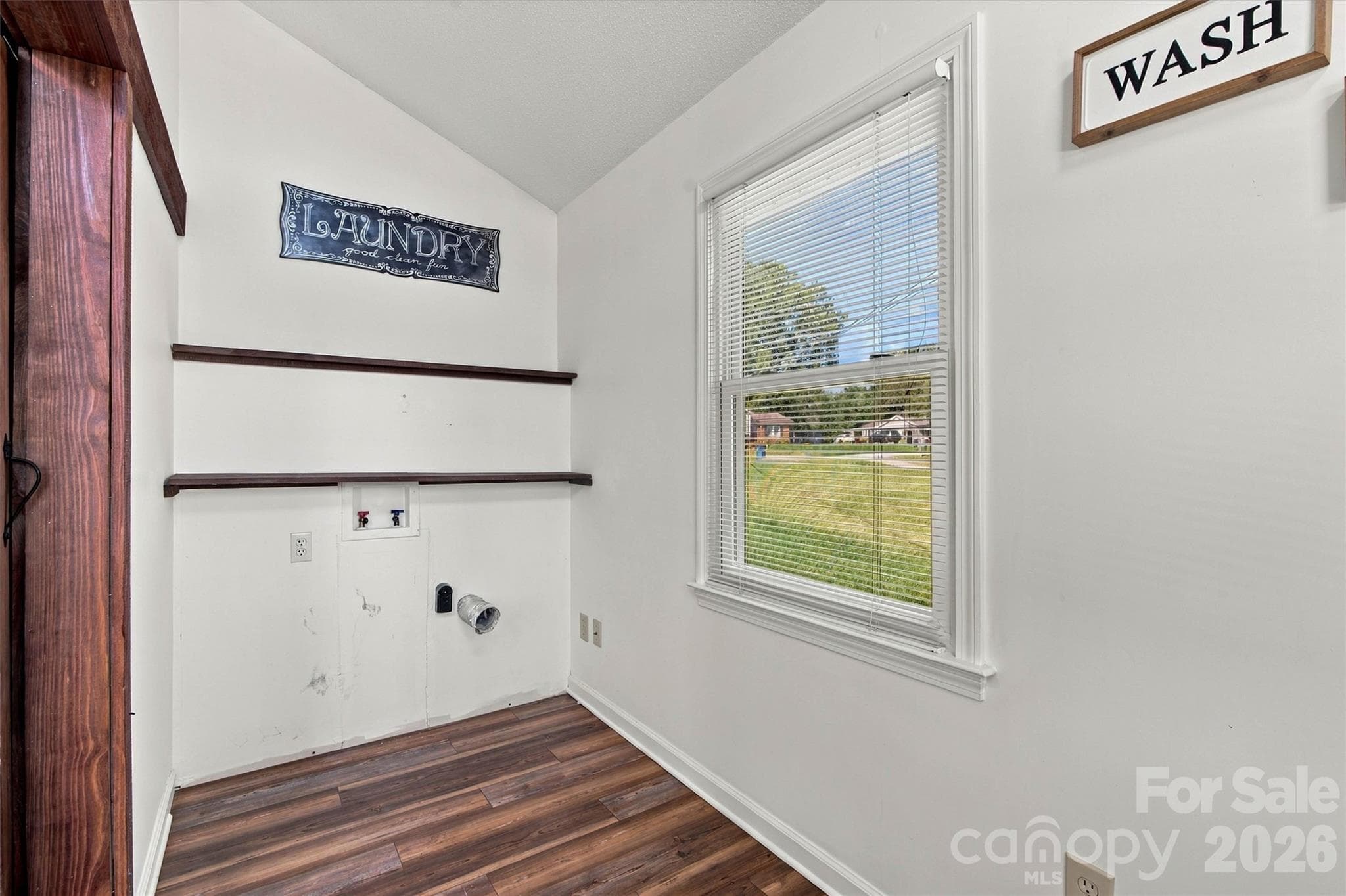 Single Family Residence at 139 Greenlea Circle, Taylorsville, photo 20 of 48