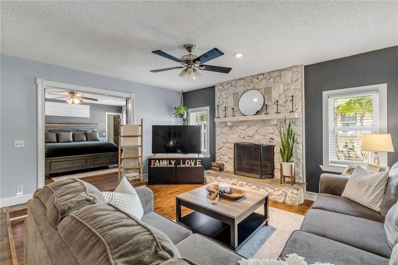 Single Family Residence at 3022 ORANGE TREE DR, EDGEWATER, photo 13 of 60
