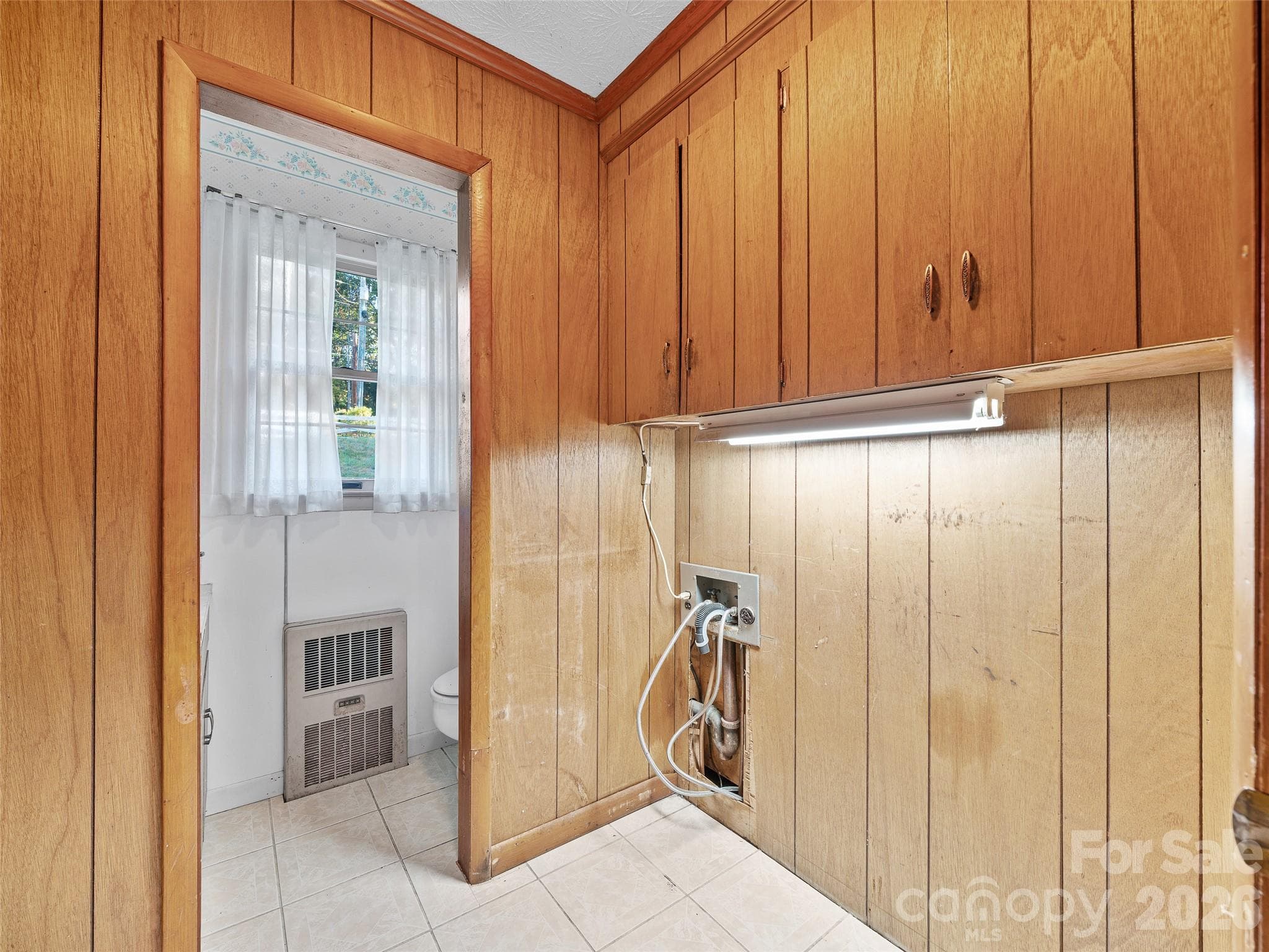 Laundry Hookup/ Half Bathroom - 198 Roland Hill Road, Burnsville
