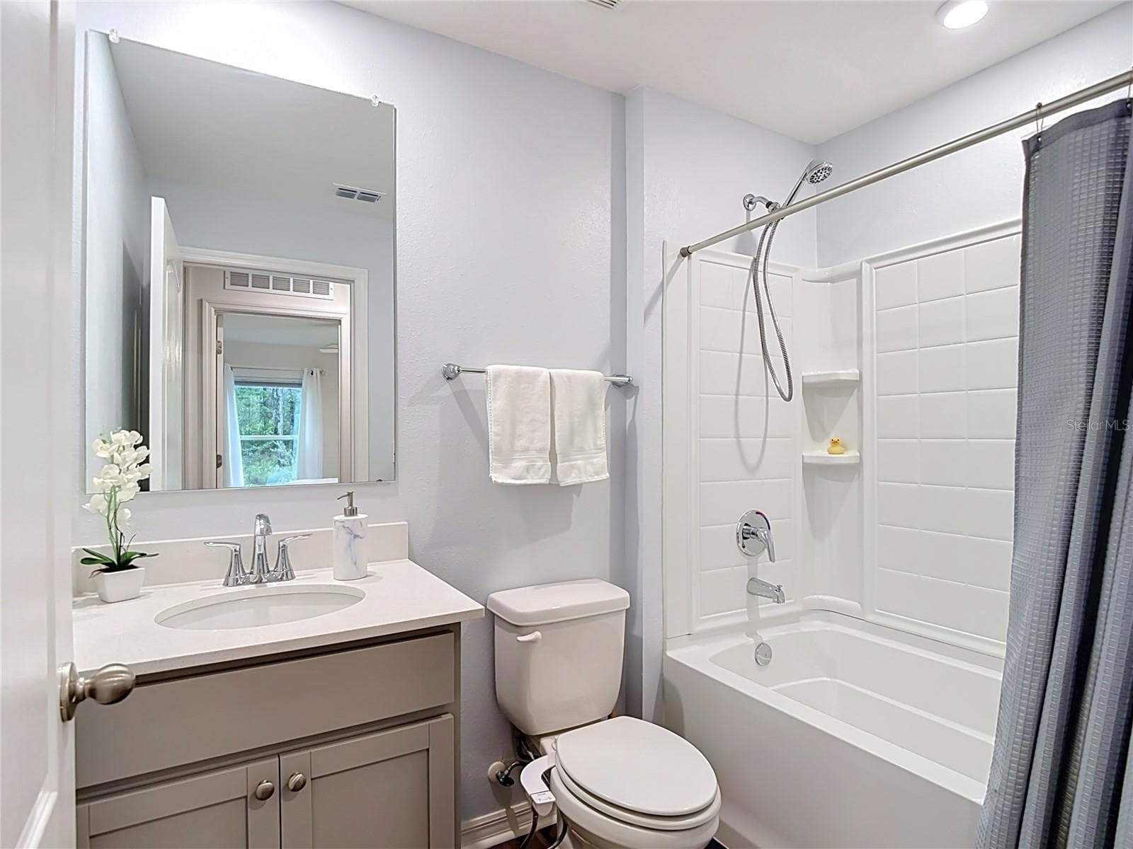 Single Family Residence at 11225 WOOD OWL AVE, WEEKI WACHEE, photo 11 of 27