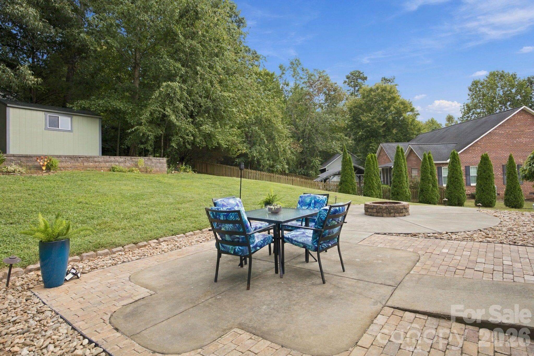 Single Family Residence at 1463 Brookstone Drive, Hickory, photo 33 of 48