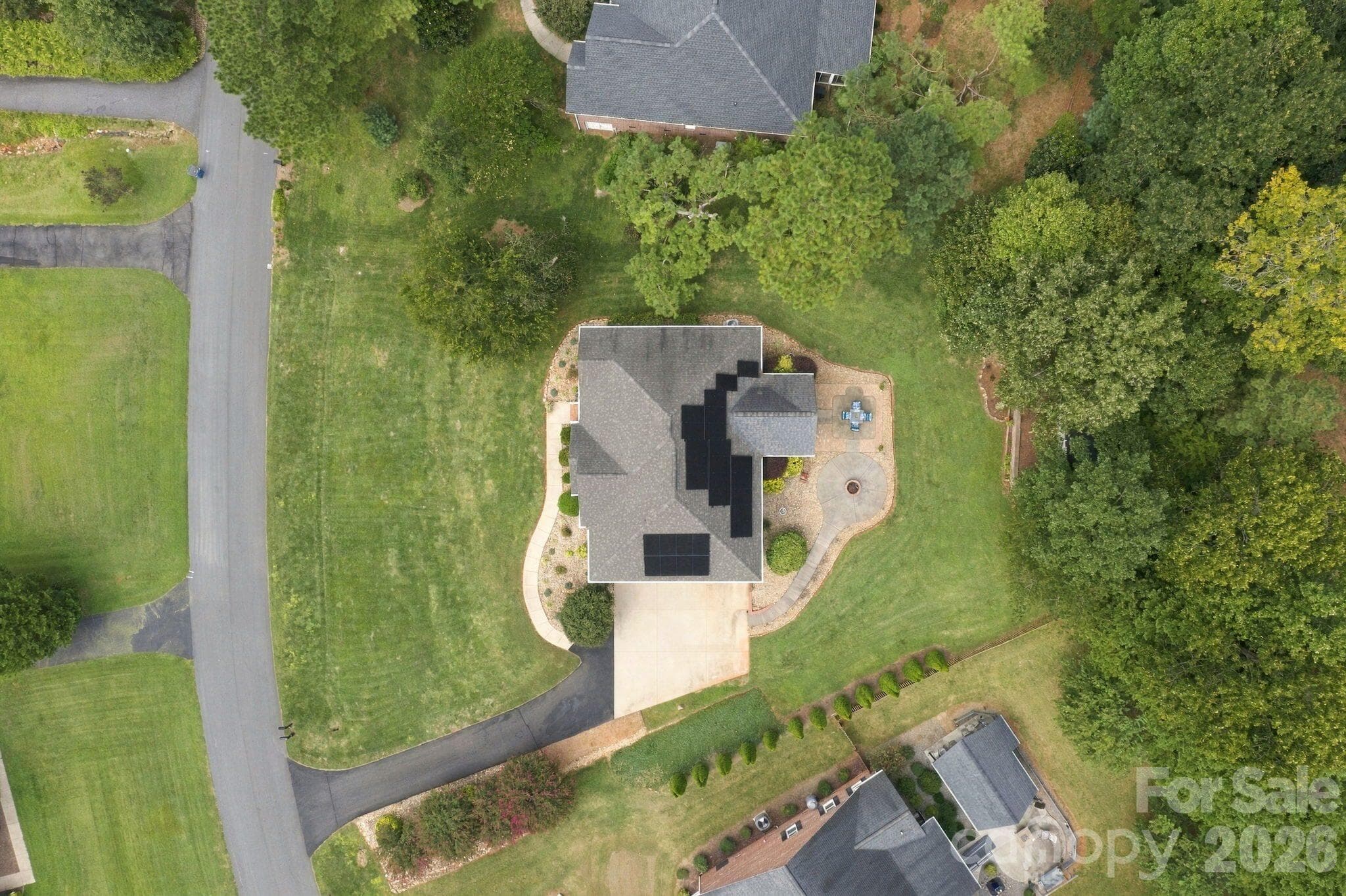 Single Family Residence at 1463 Brookstone Drive, Hickory, photo 37 of 48