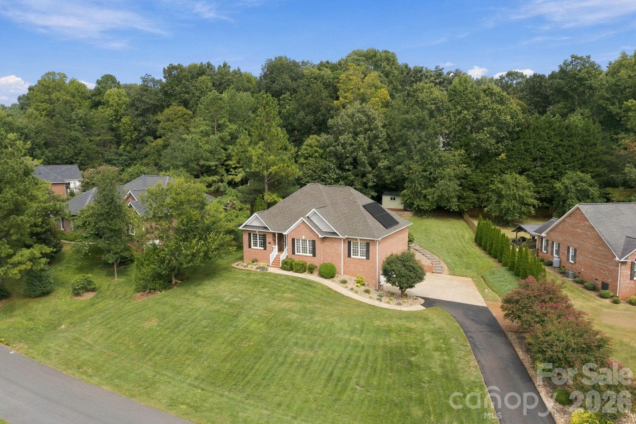 Single Family Residence at 1463 Brookstone Drive, Hickory, photo 39 of 48