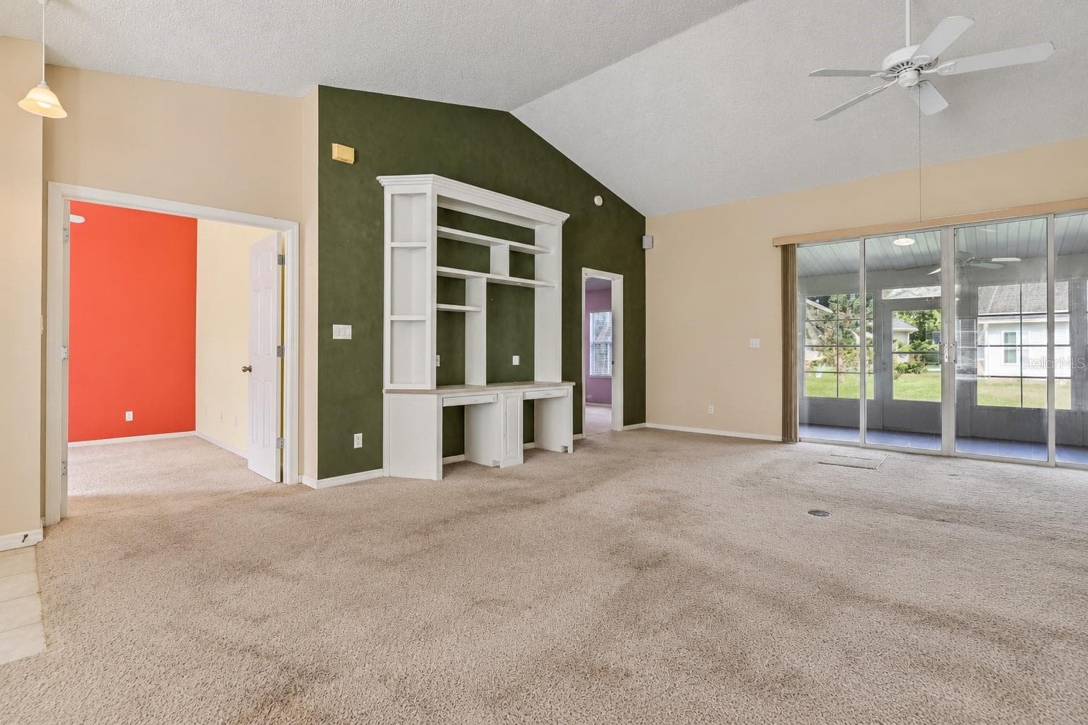 Single Family Residence at 4443 RIVER RIDGE DR, LEESBURG, photo 9 of 22