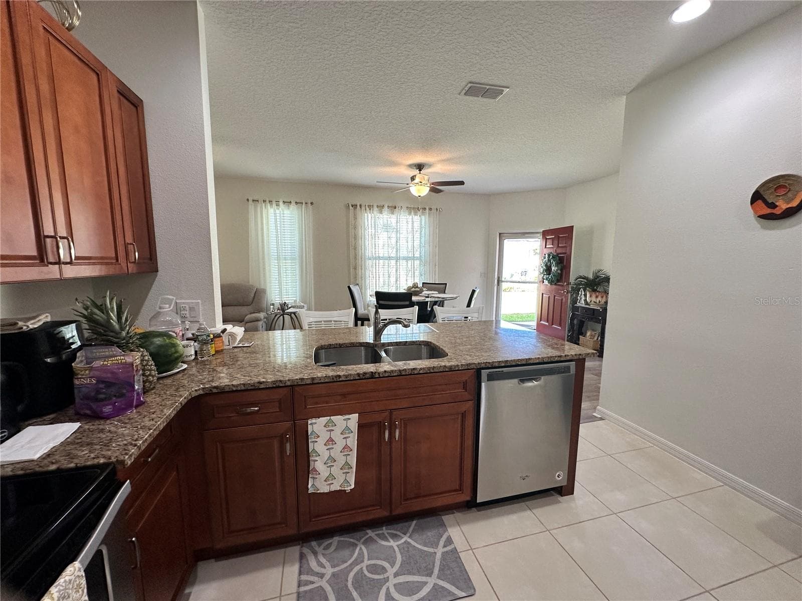 Kitchen - 26942 WHITE PLAINS WAY, LEESBURG