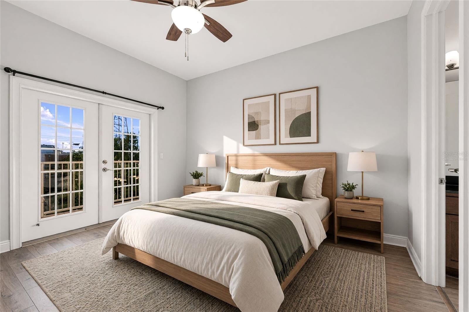 Virtually Staged - 230 SW 2ND AVE #404, GAINESVILLE