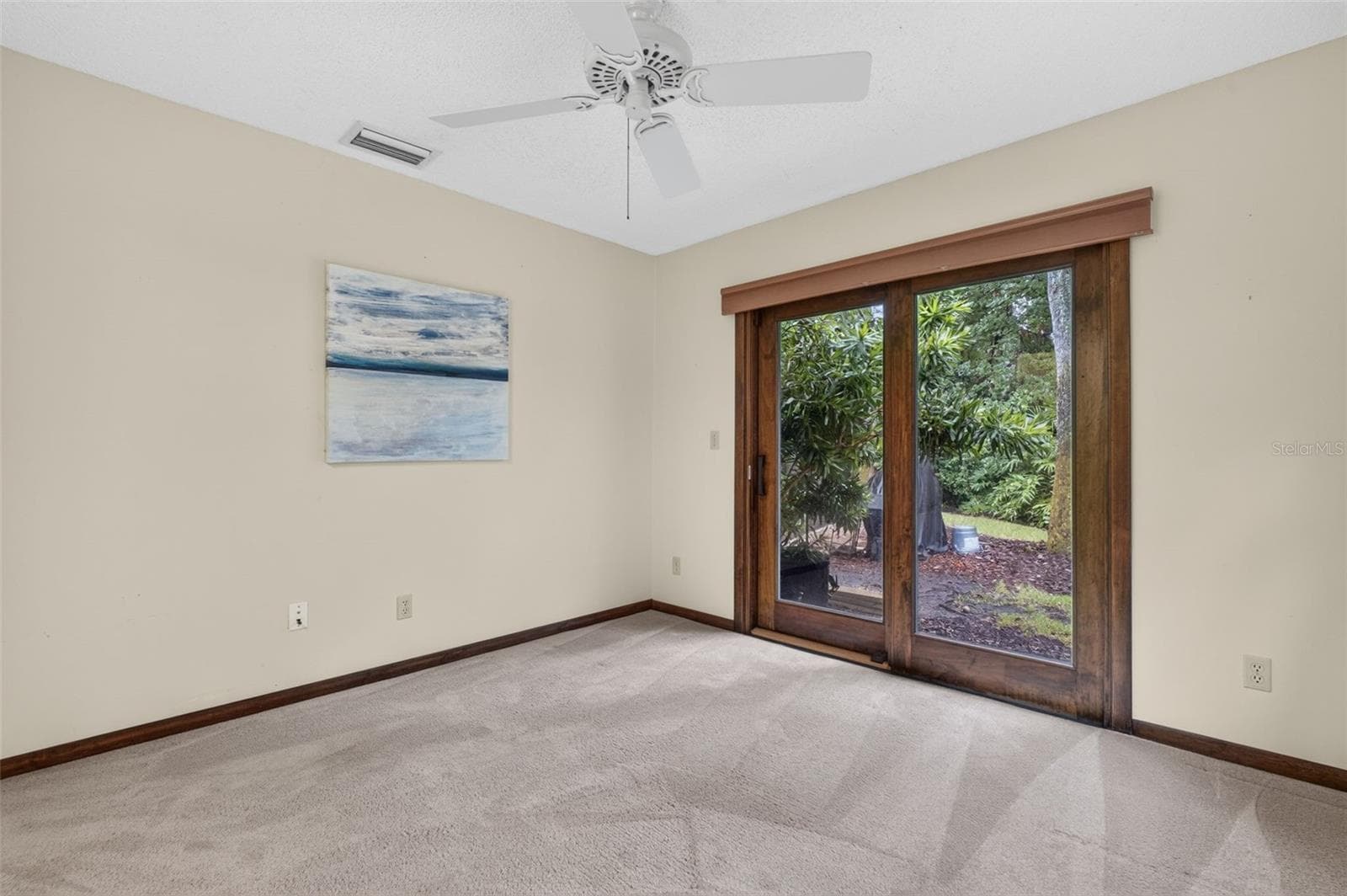 2nd Bedroom/Office with doors to yard - 3300 MEADOW VIEW LN, PALM HARBOR