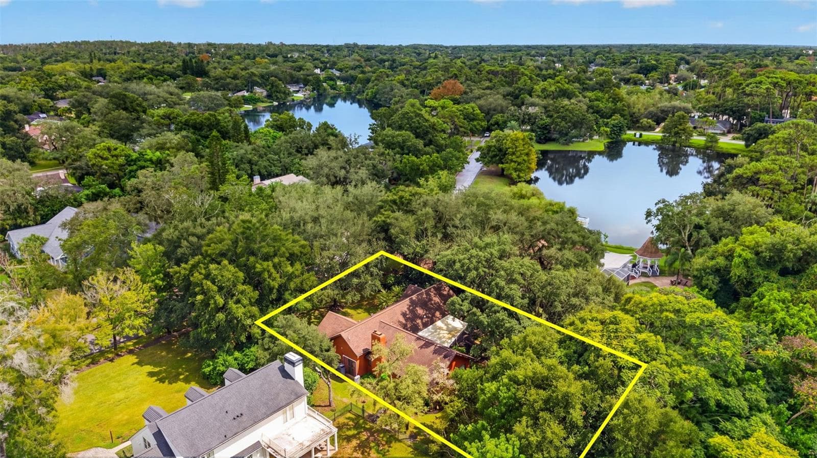 Single Family Residence at 3300 MEADOW VIEW LN, PALM HARBOR, photo 38 of 40