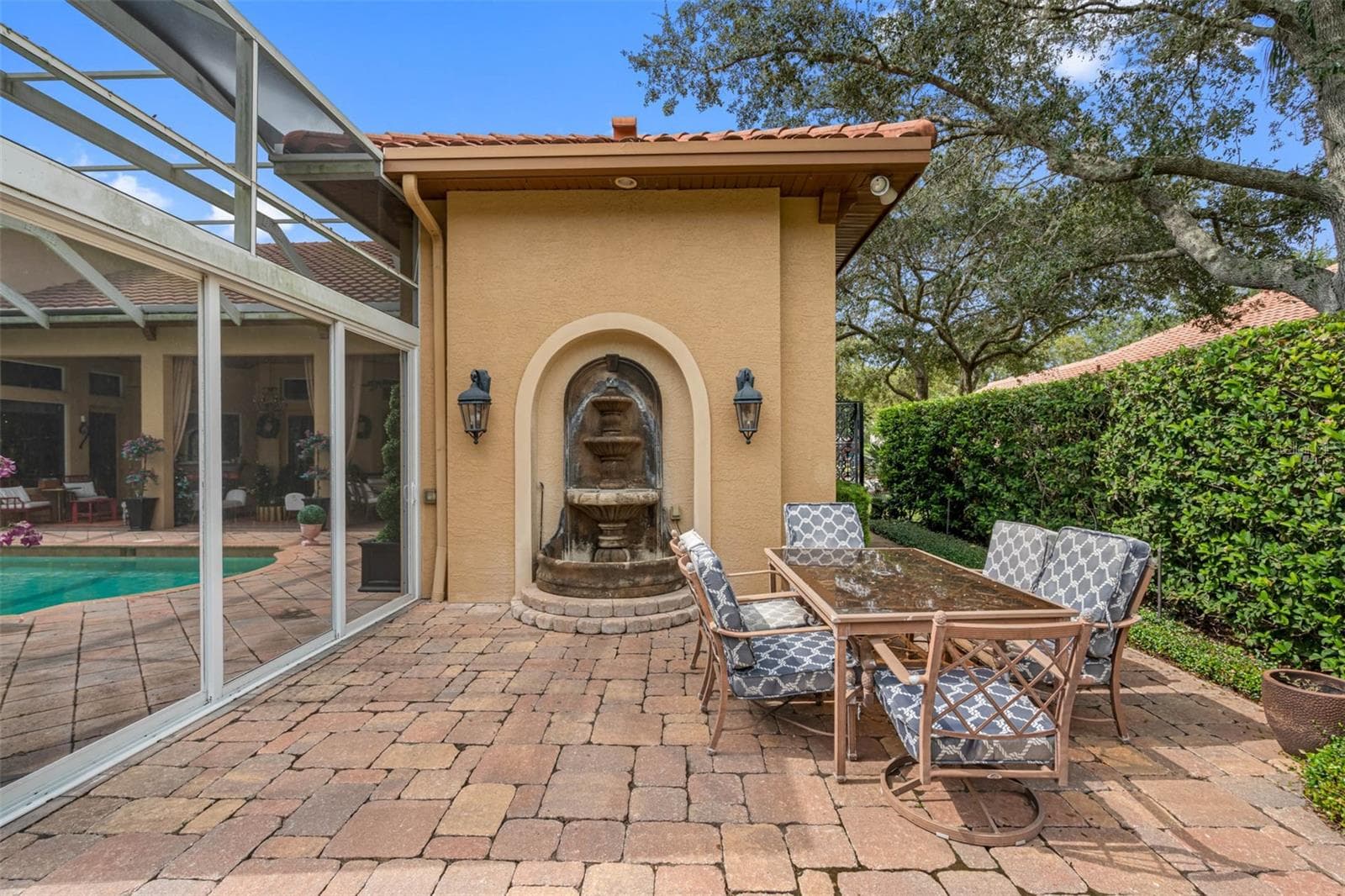 Single Family Residence at 531 ISLEWORTH CLOSE, TARPON SPRINGS, photo 10 of 64