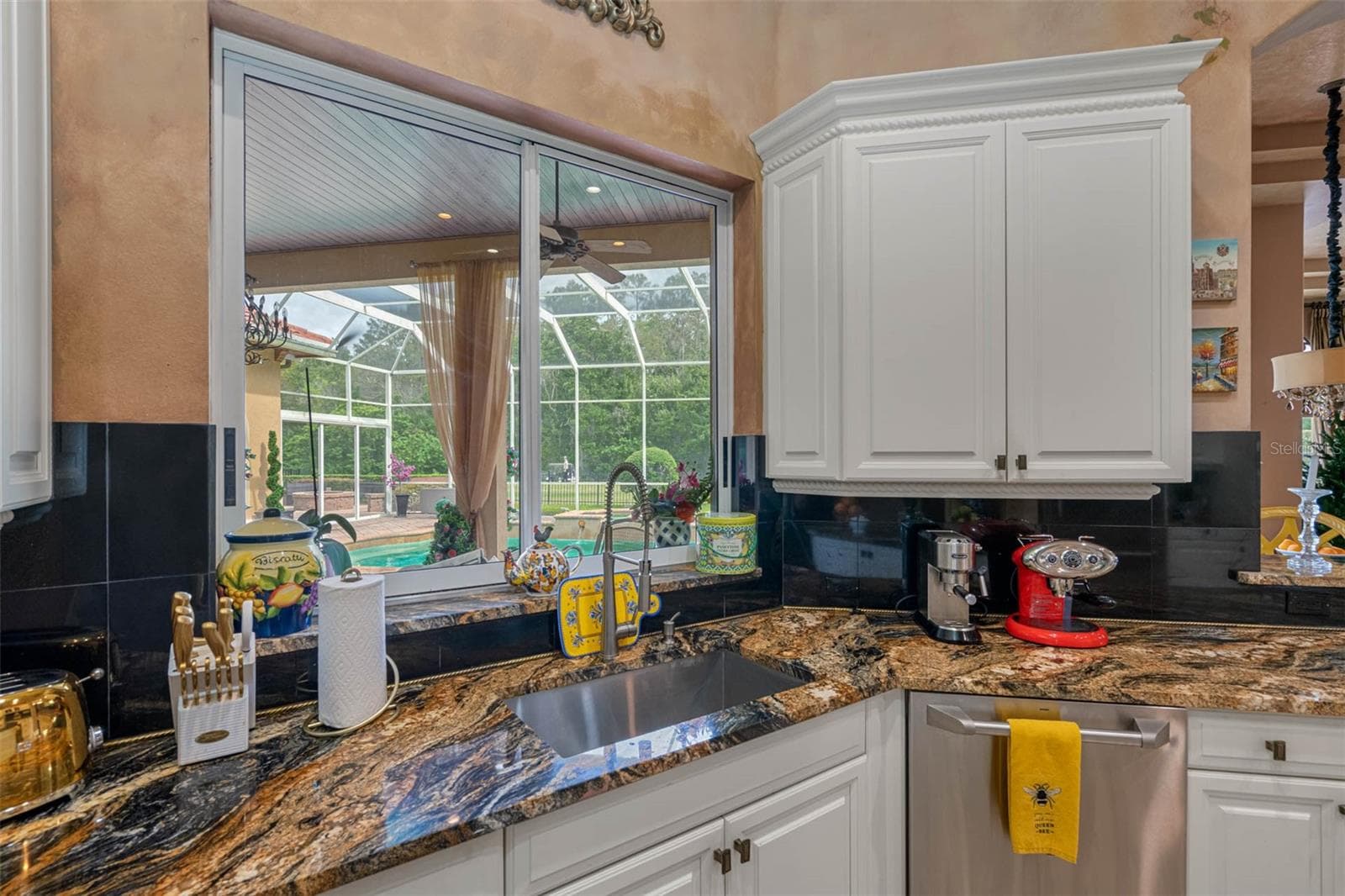 Single Family Residence at 531 ISLEWORTH CLOSE, TARPON SPRINGS, photo 28 of 64