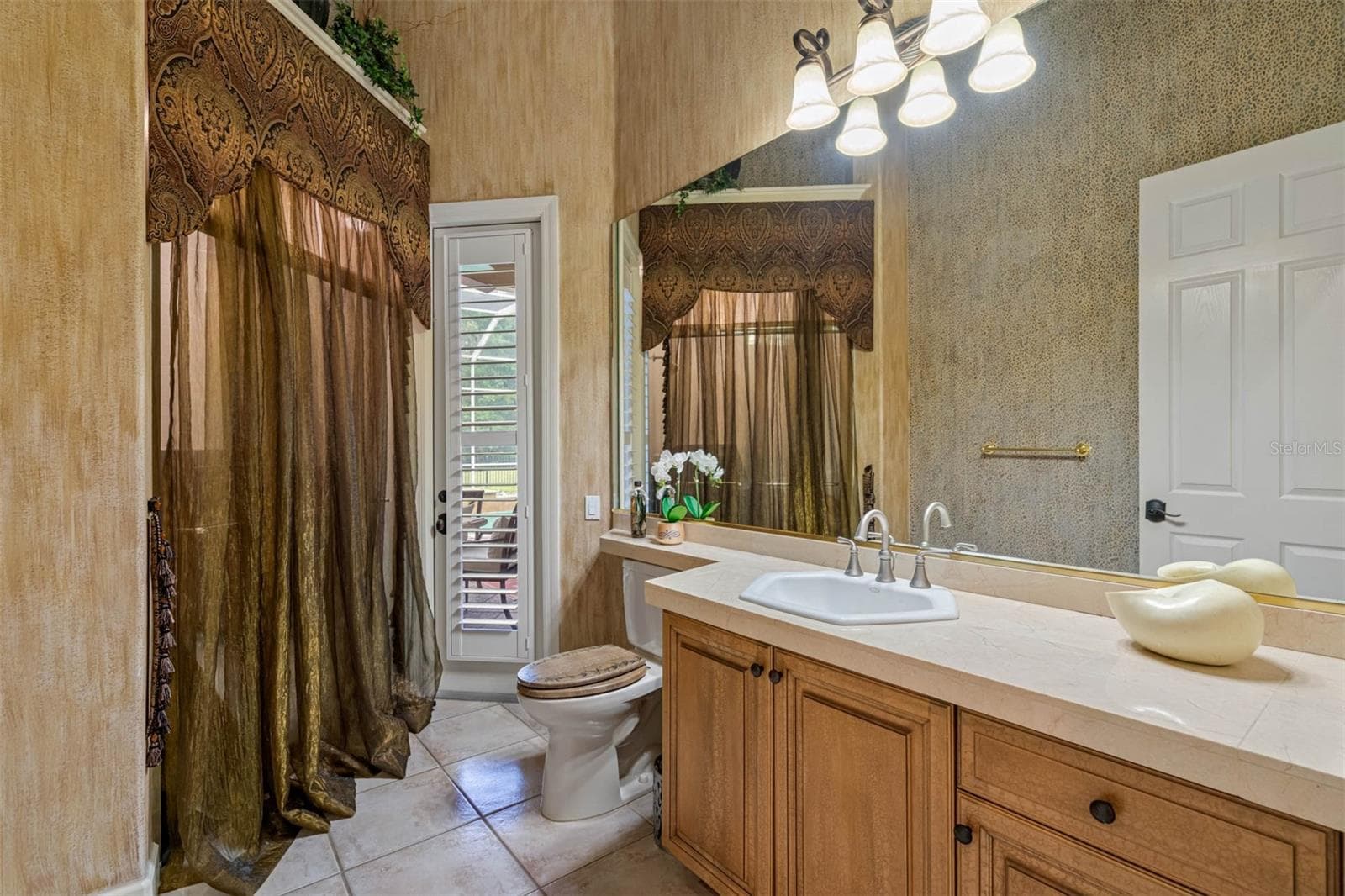 Single Family Residence at 531 ISLEWORTH CLOSE, TARPON SPRINGS, photo 35 of 64