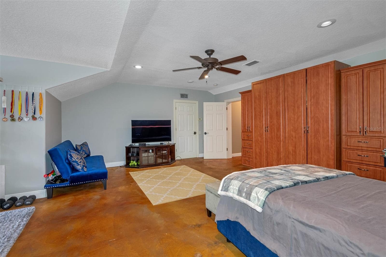 Single Family Residence at 531 ISLEWORTH CLOSE, TARPON SPRINGS, photo 47 of 64