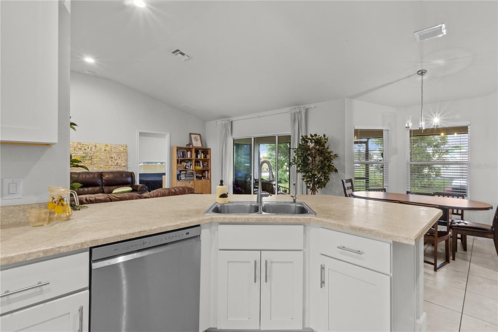 Single Family Residence at 2779 STARVIEW AVE, NORTH PORT, photo 14 of 31