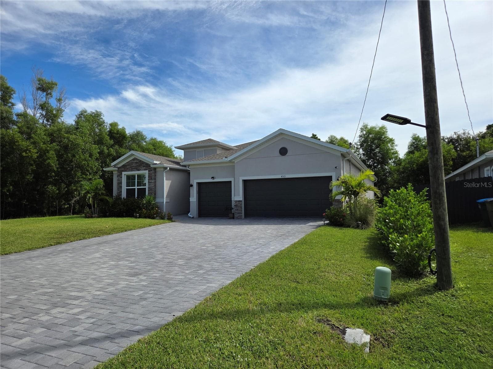 4513 NW 35TH AVE