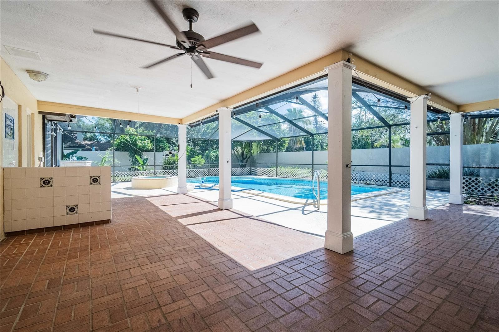Single Family Residence at 4502 SUGARTREE DR W, LAKELAND, photo 12 of 48