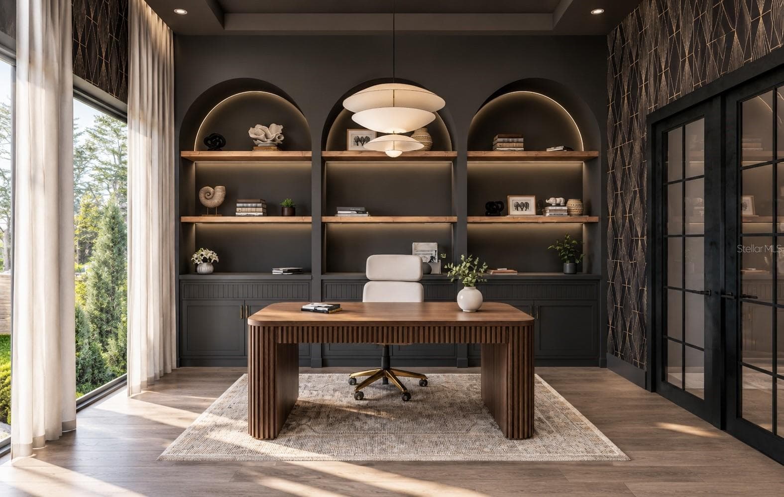 Executive Study - 372 BAYVIEW DR NE, ST PETERSBURG