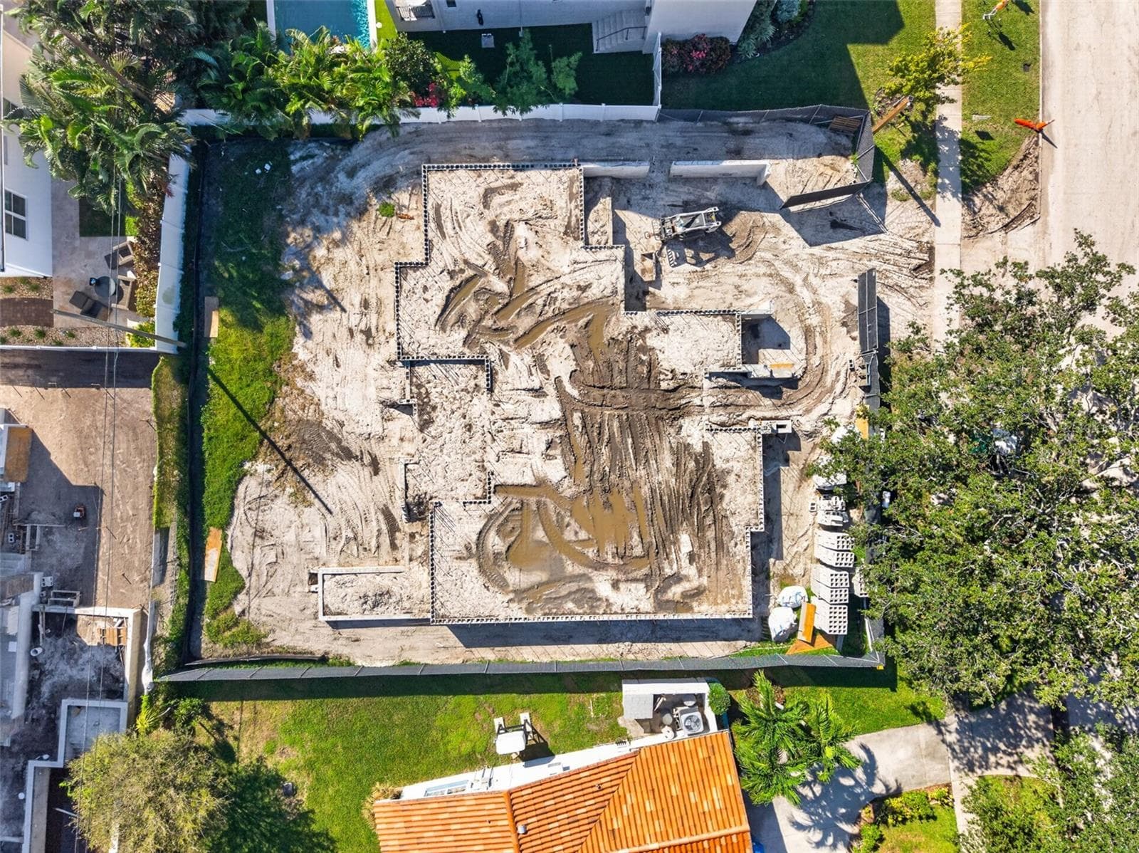 October 2026 progress - 372 BAYVIEW DR NE, ST PETERSBURG