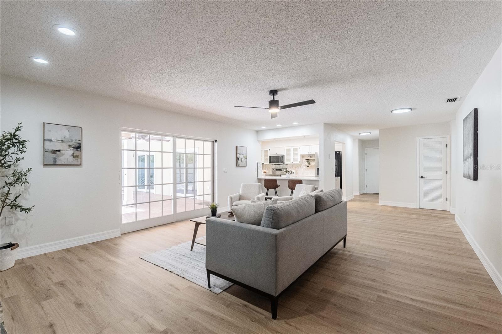 Single Family Residence at 4502 SUGARTREE DR W, LAKELAND, photo 19 of 48