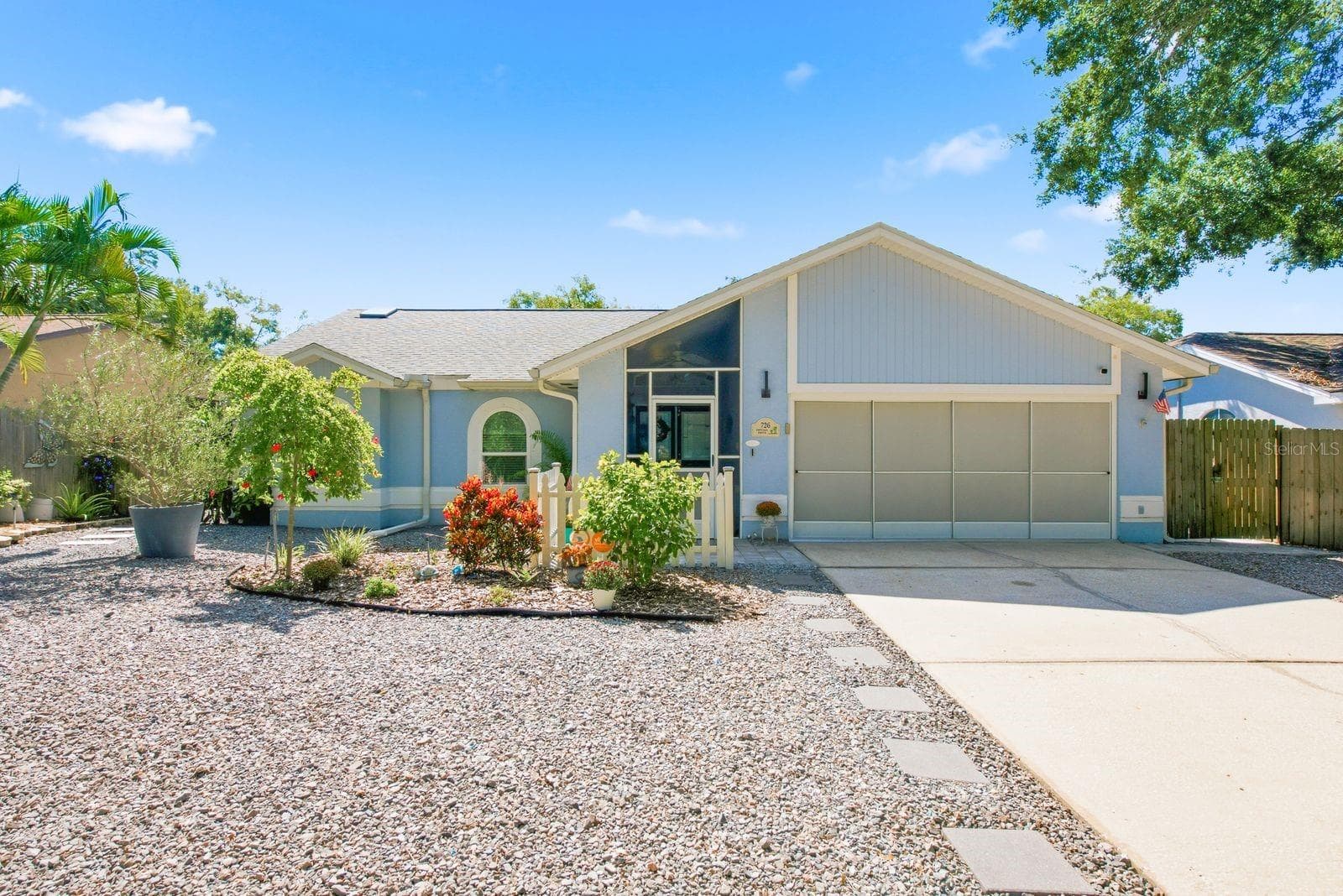 Single Family Residence at 726 CRYSTAL DR, PALM HARBOR, photo 2 of 44