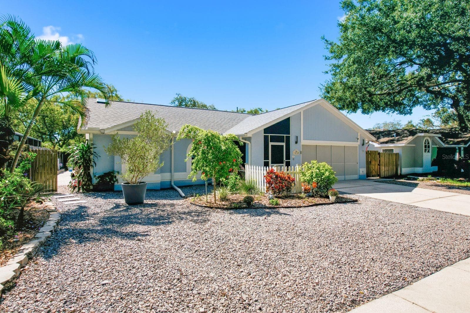 Single Family Residence at 726 CRYSTAL DR, PALM HARBOR, photo 4 of 44