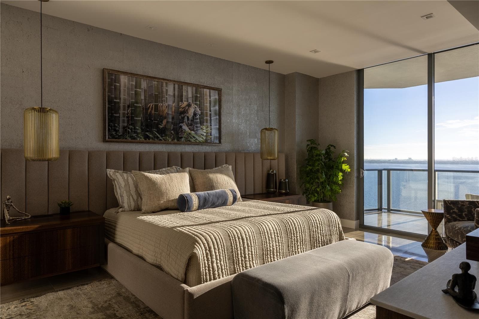 Condominium at 3101 BAYSHORE BLVD #1503, TAMPA, photo 34 of 100