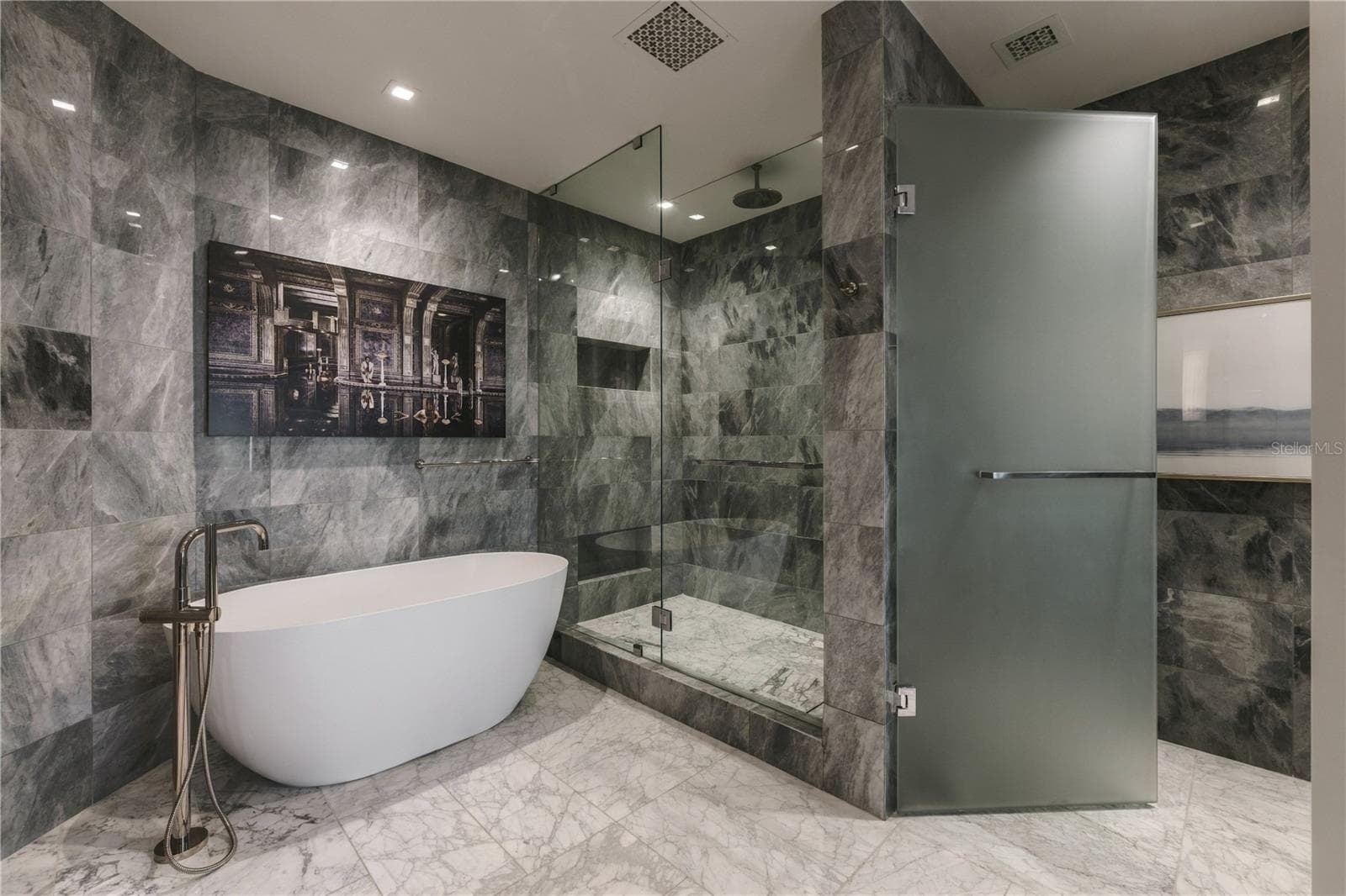 Condominium at 3101 BAYSHORE BLVD #1503, TAMPA, photo 44 of 100