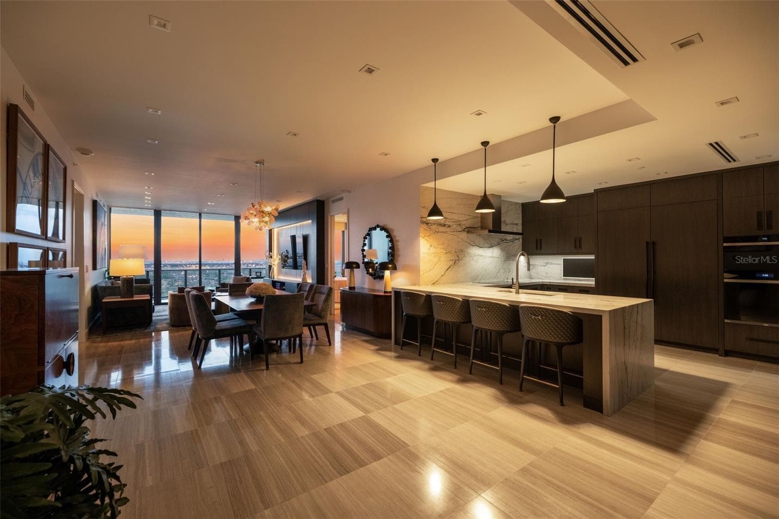 Condominium at 3101 BAYSHORE BLVD #1503, TAMPA, photo 54 of 100