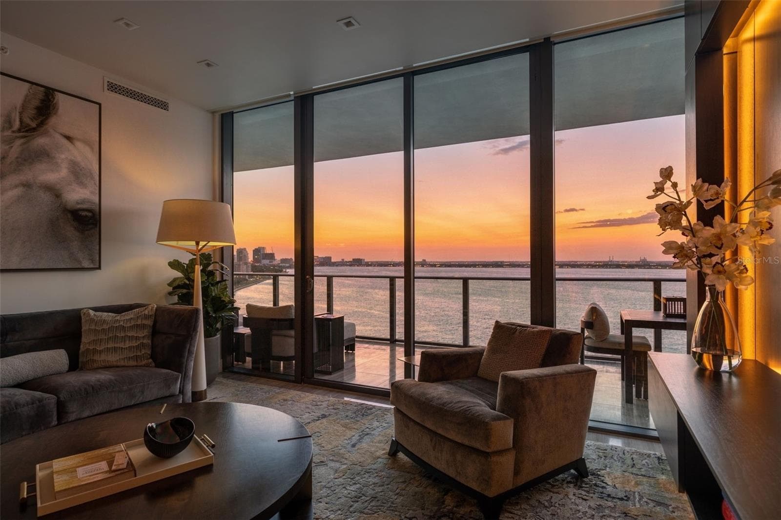 Condominium at 3101 BAYSHORE BLVD #1503, TAMPA, photo 56 of 100