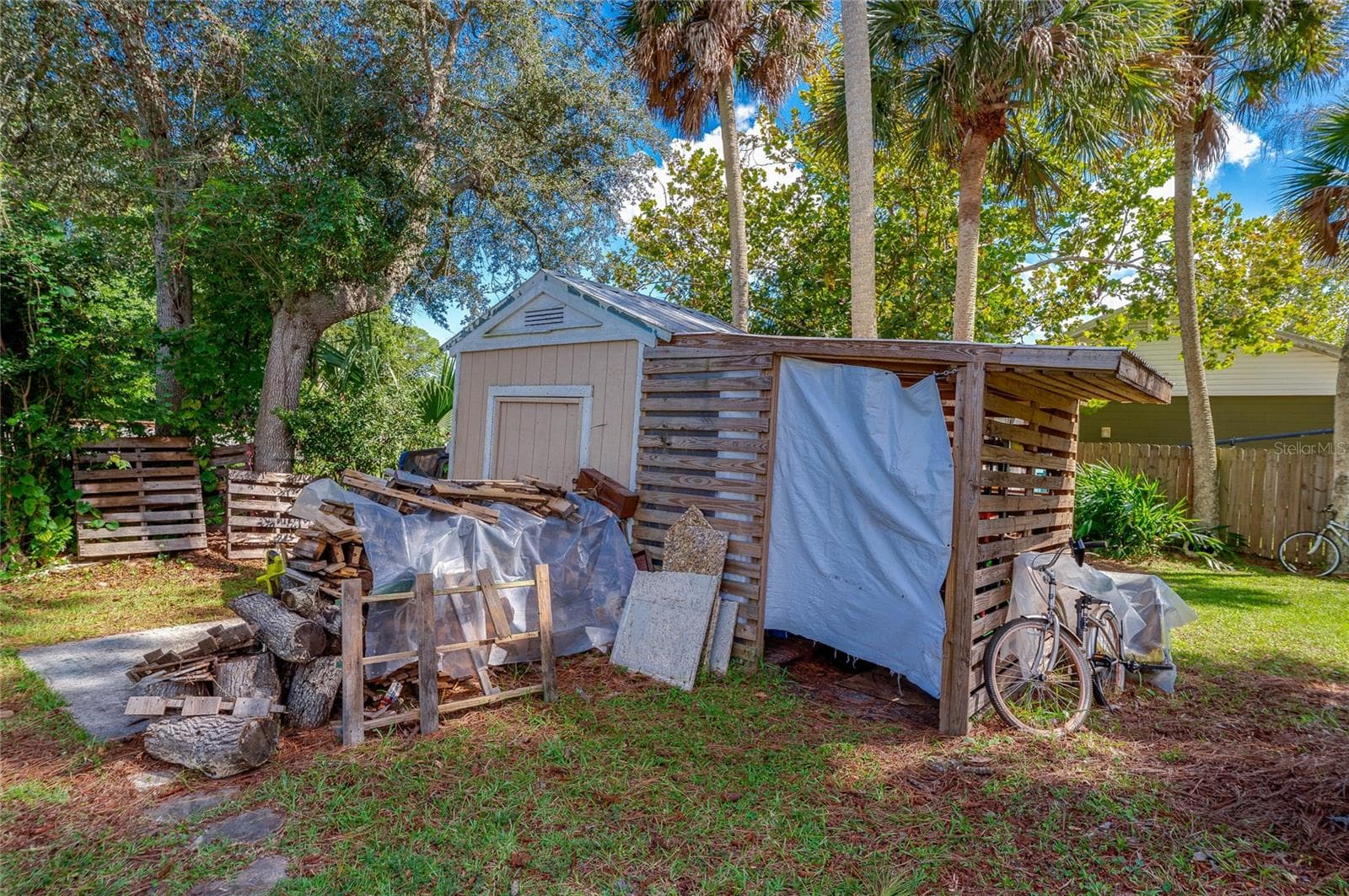 Shed - 300 ALICE ST, EDGEWATER