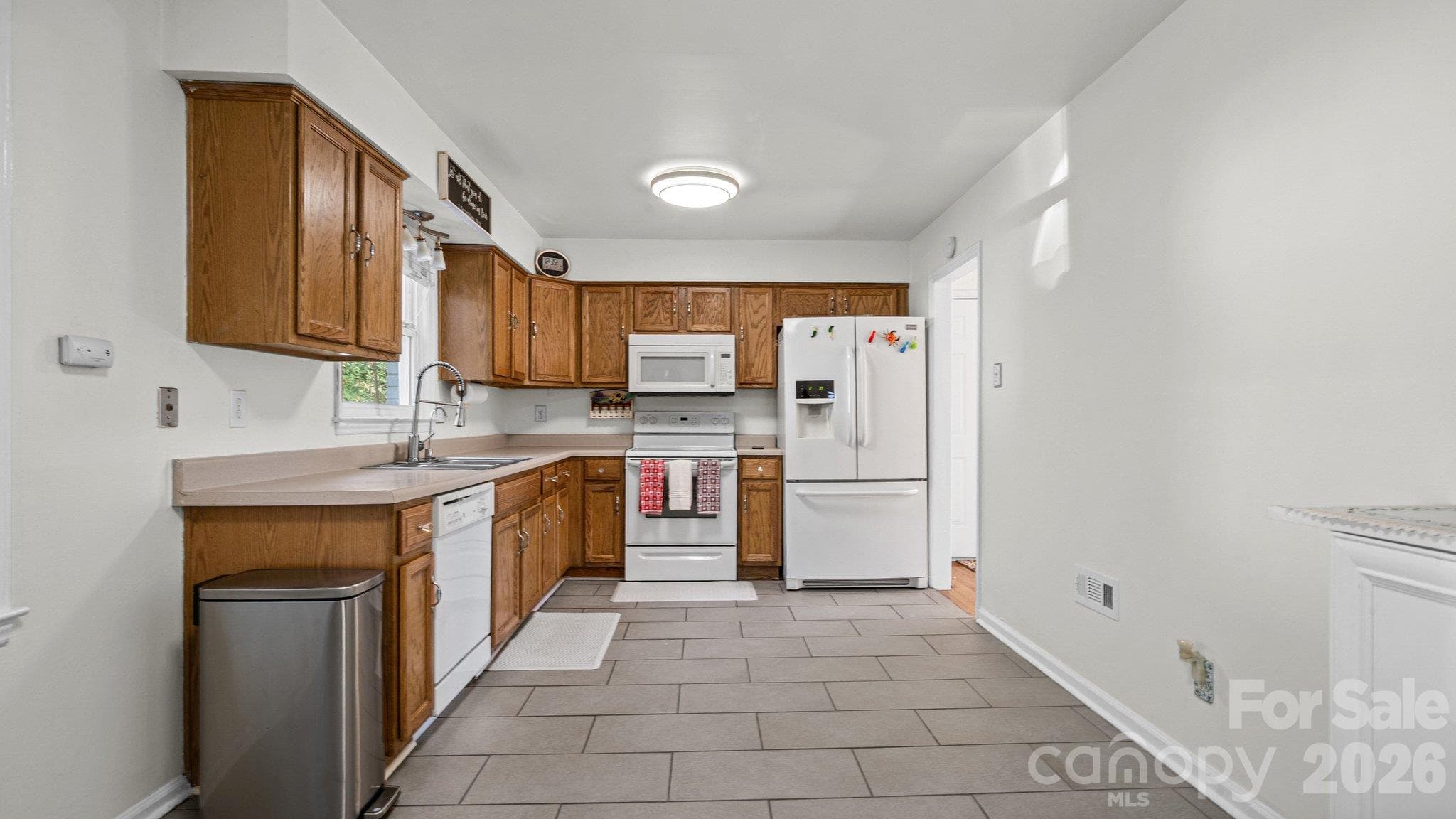 Single Family Residence at 7425 Riding Trail Road, Charlotte, photo 13 of 40