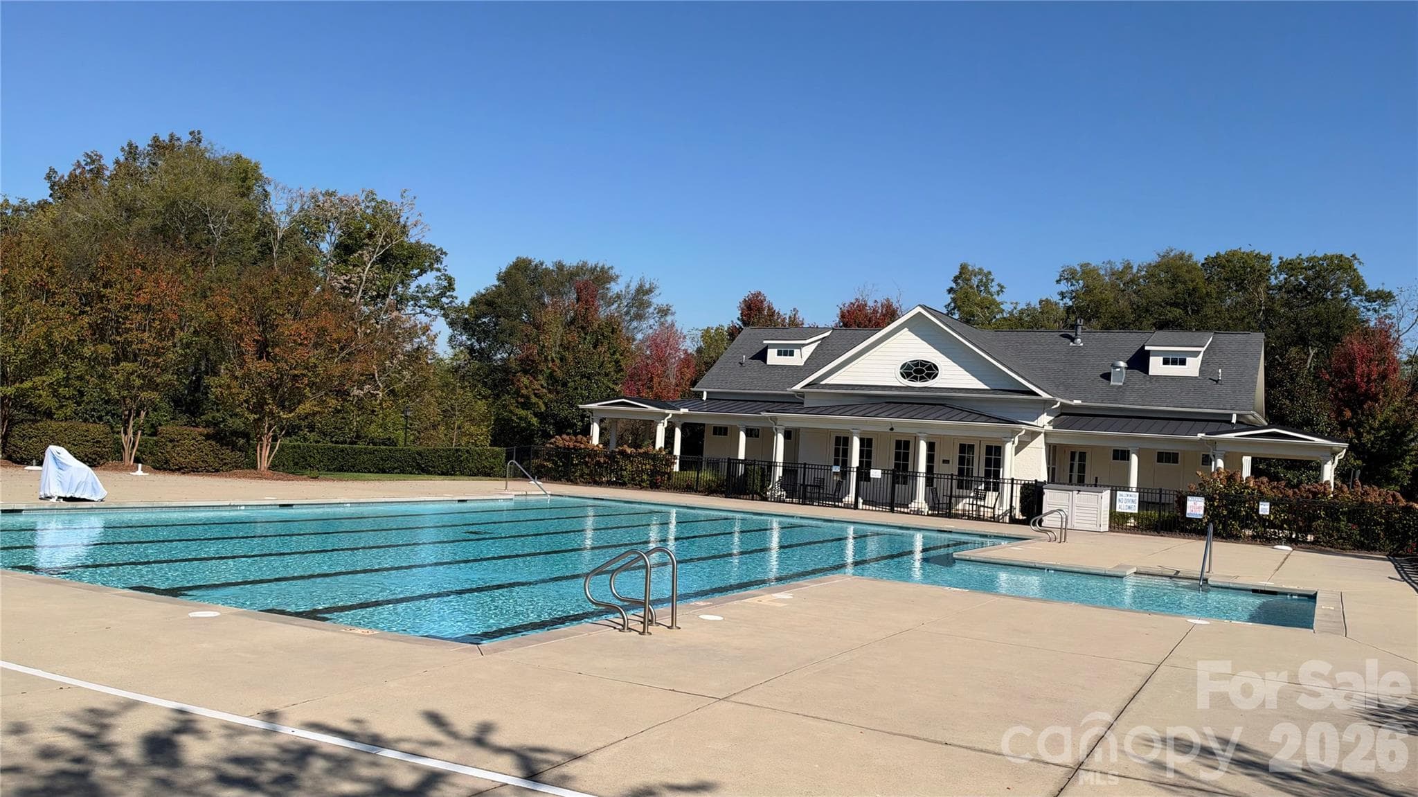 Outdoor Pool - 13013 Jacks Lane, Pineville