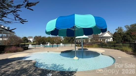 Splash Pad - 13013 Jacks Lane, Pineville