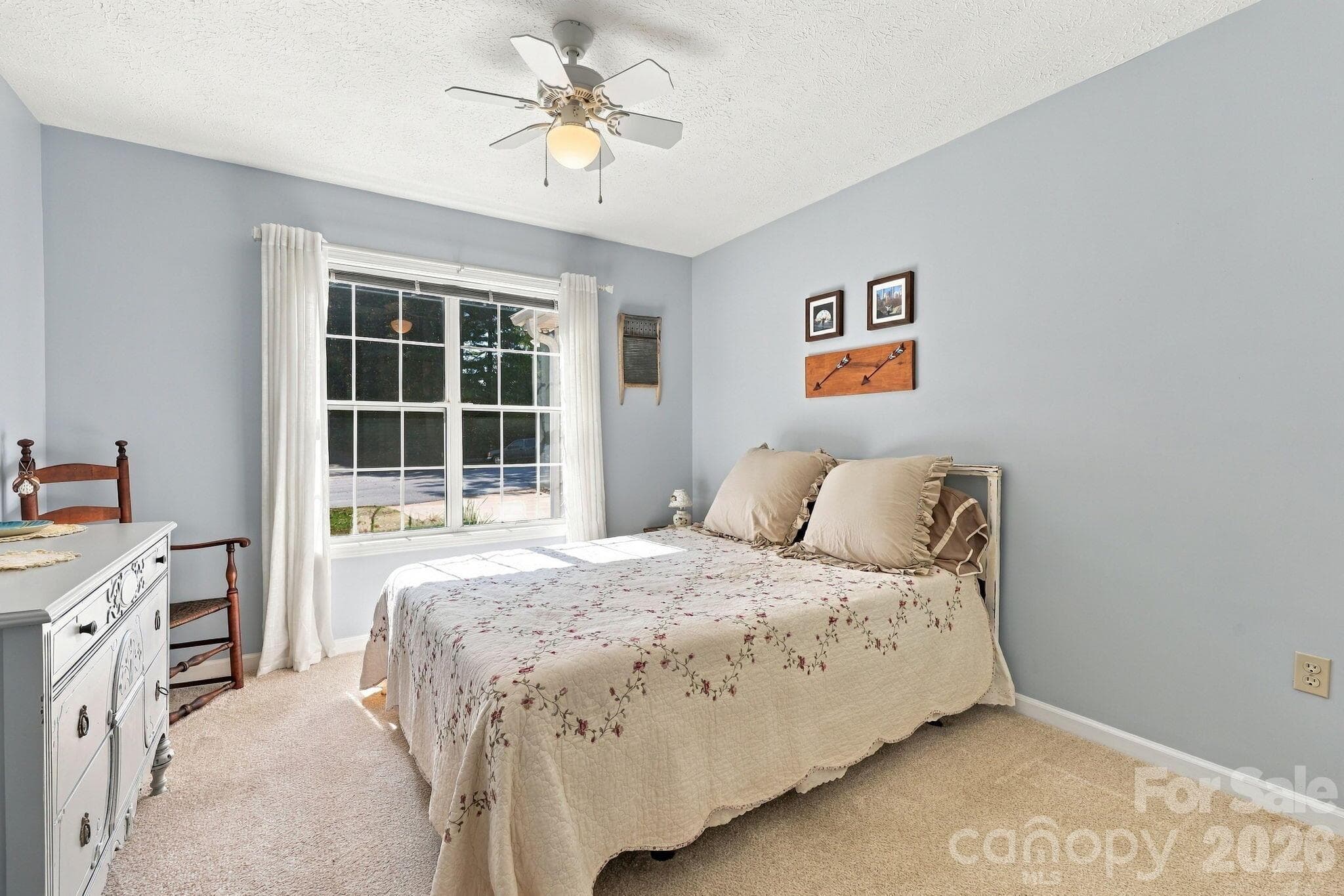 Single Family Residence at 6 Pebble Beach Court, Etowah, photo 21 of 38