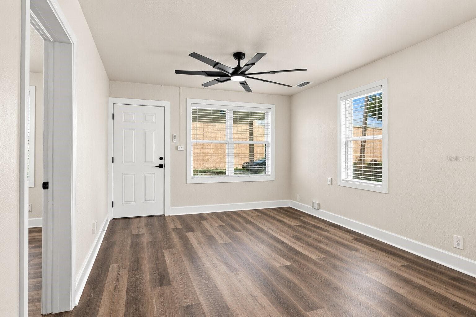 Single Family Residence at 4501 E 14TH AVE, TAMPA, photo 3 of 20