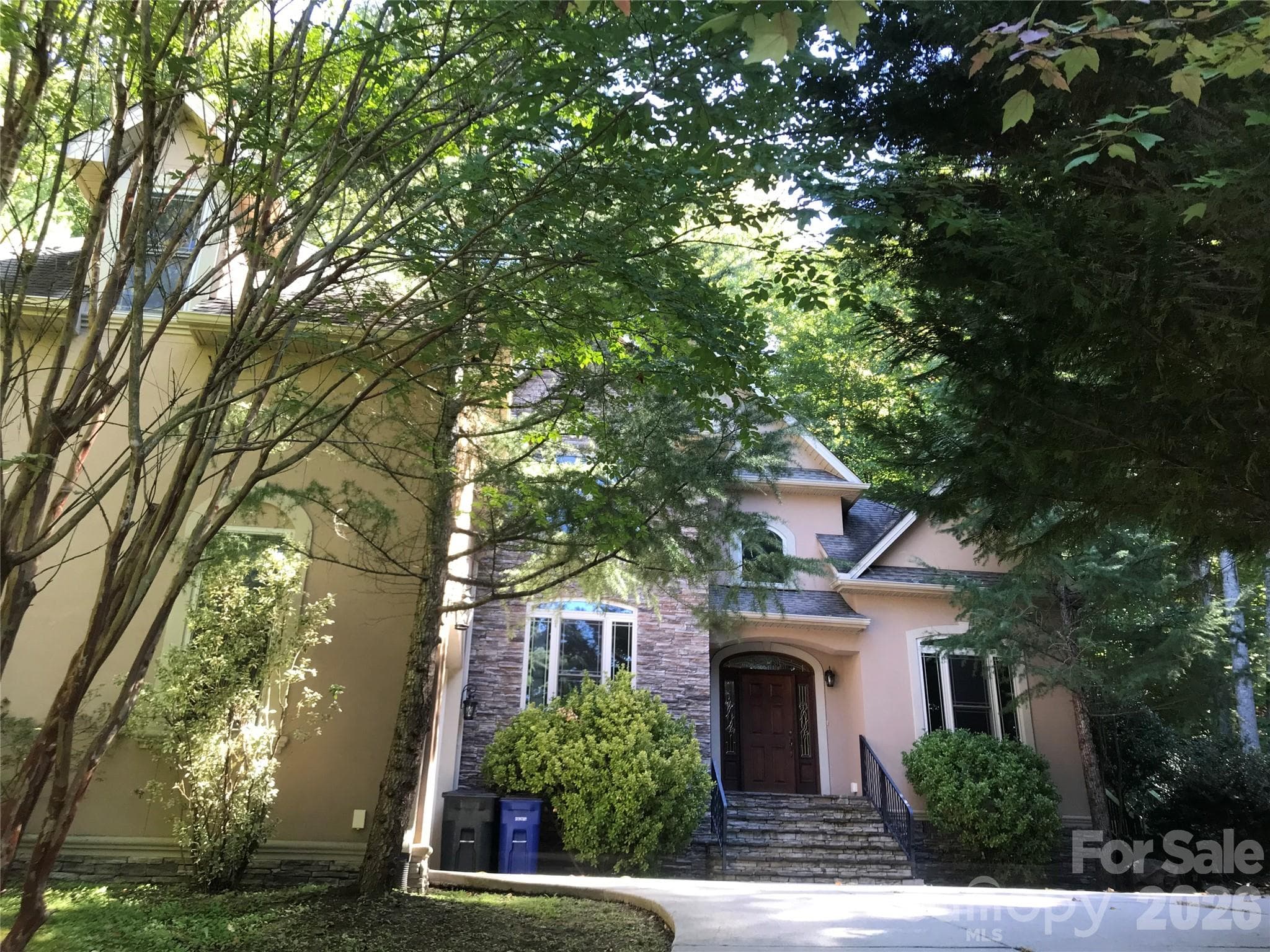 Single Family Residence at 107 Twin Courts Drive, Weaverville, photo 4 of 48
