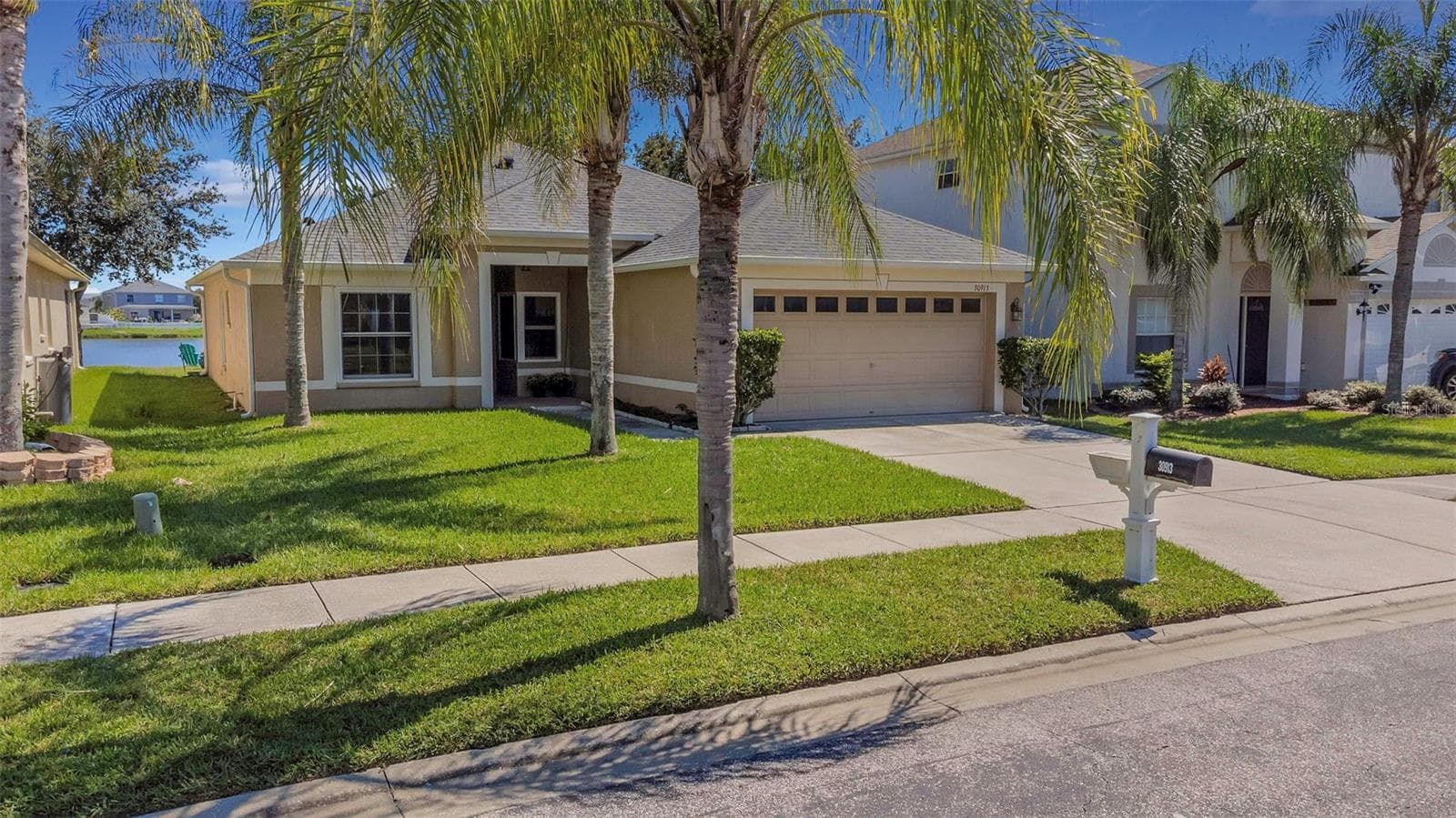 Single Family Residence at 30913 BRIDGEGATE DR, WESLEY CHAPEL, photo 3 of 77
