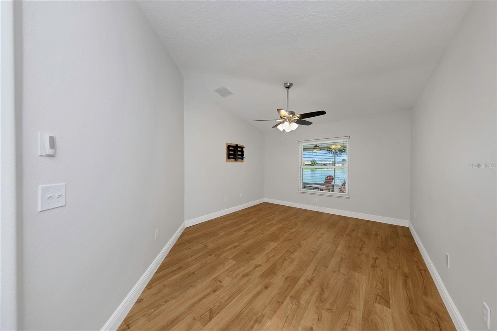 Single Family Residence at 30913 BRIDGEGATE DR, WESLEY CHAPEL, photo 27 of 77