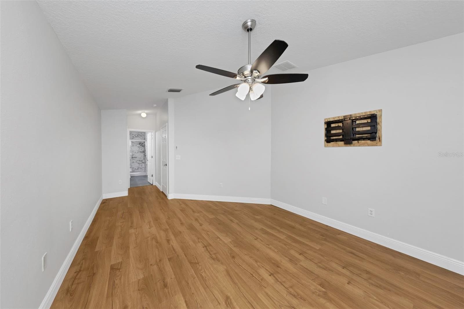 Single Family Residence at 30913 BRIDGEGATE DR, WESLEY CHAPEL, photo 26 of 77