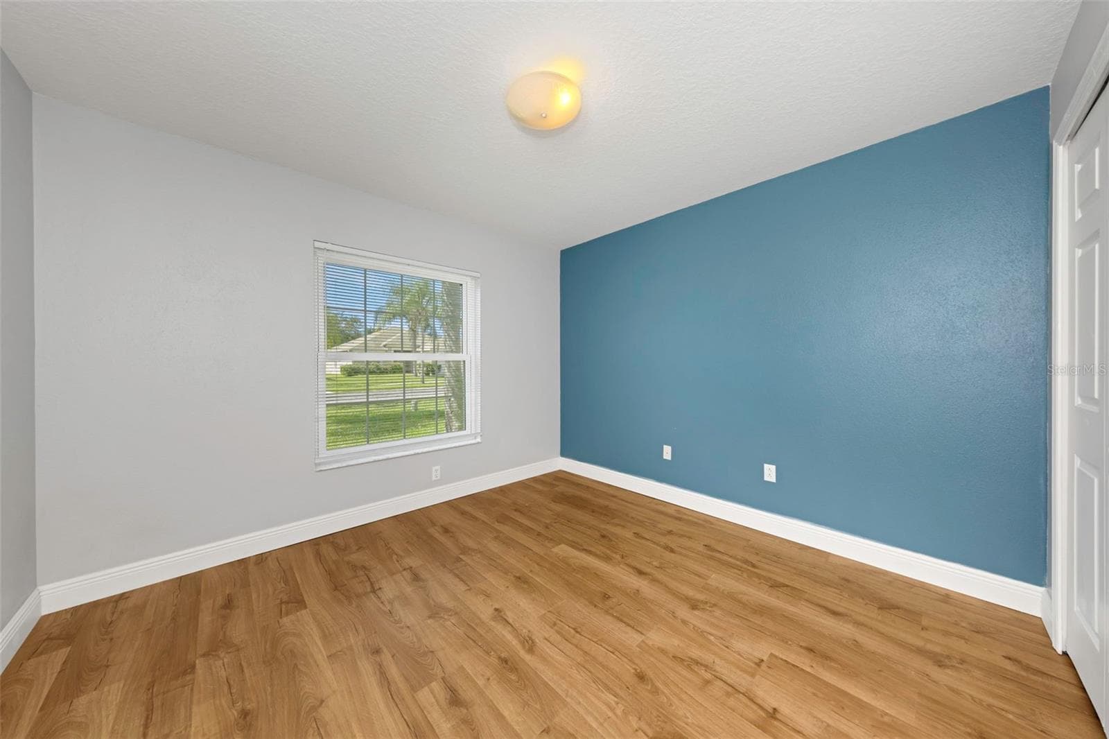 Single Family Residence at 30913 BRIDGEGATE DR, WESLEY CHAPEL, photo 36 of 77