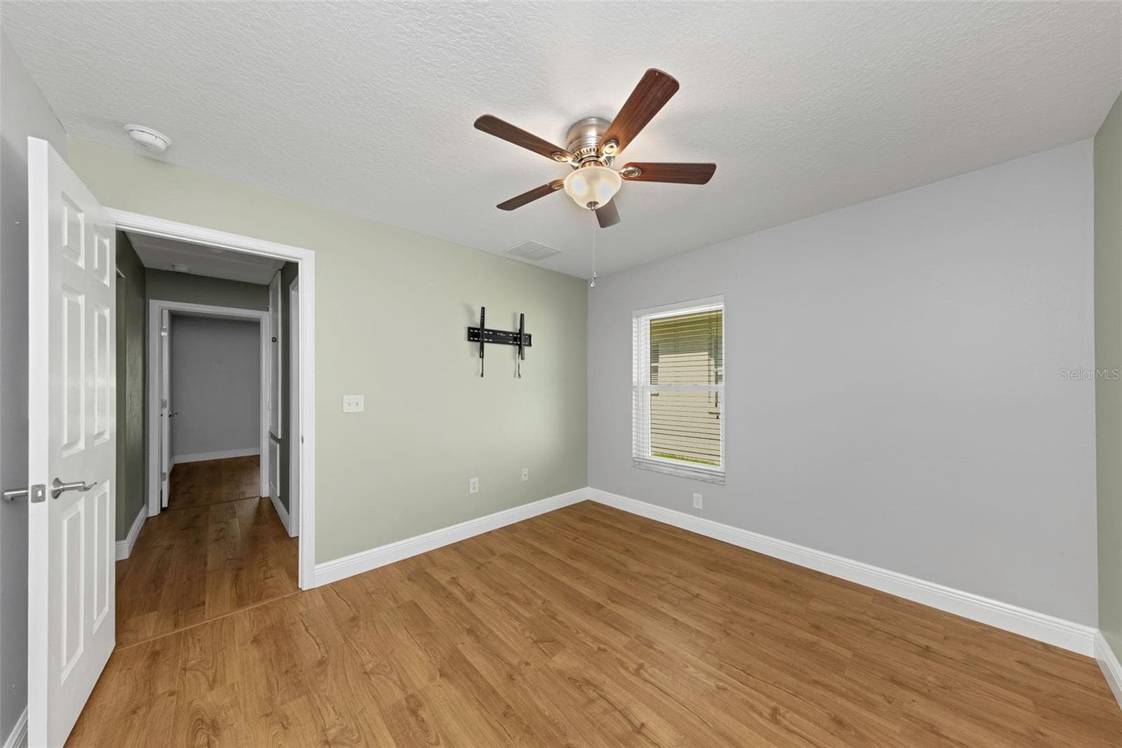 Single Family Residence at 30913 BRIDGEGATE DR, WESLEY CHAPEL, photo 43 of 77