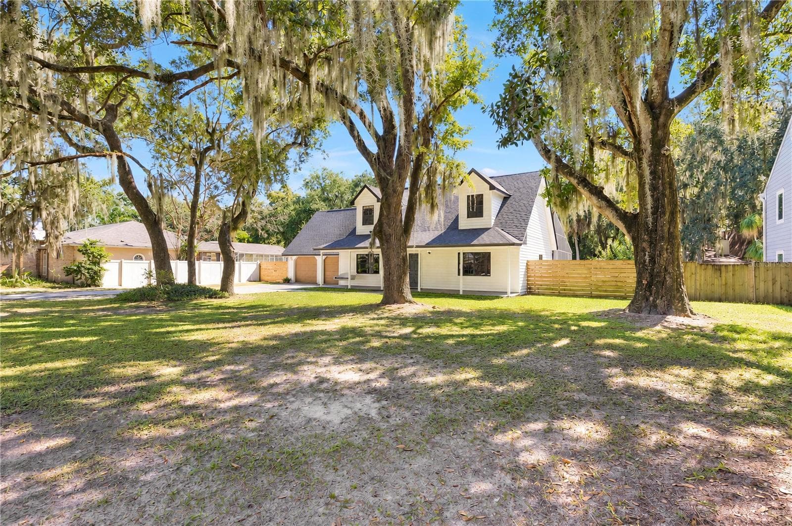 Single Family Residence at 1520 SHADY OAK DR, KISSIMMEE, photo 4 of 34